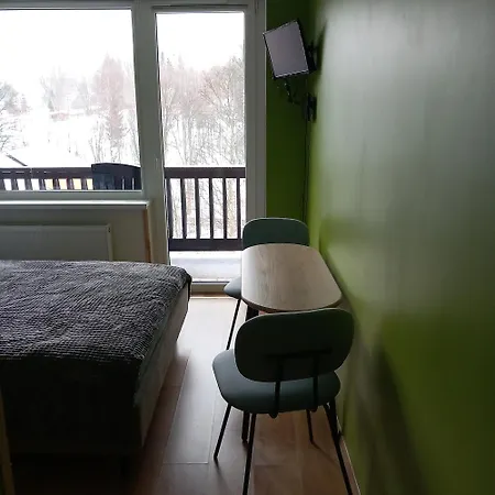 Kama Sklářská Poruba